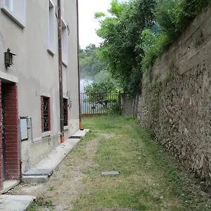 https://appartamento-di-laura.hotelinveneto.com